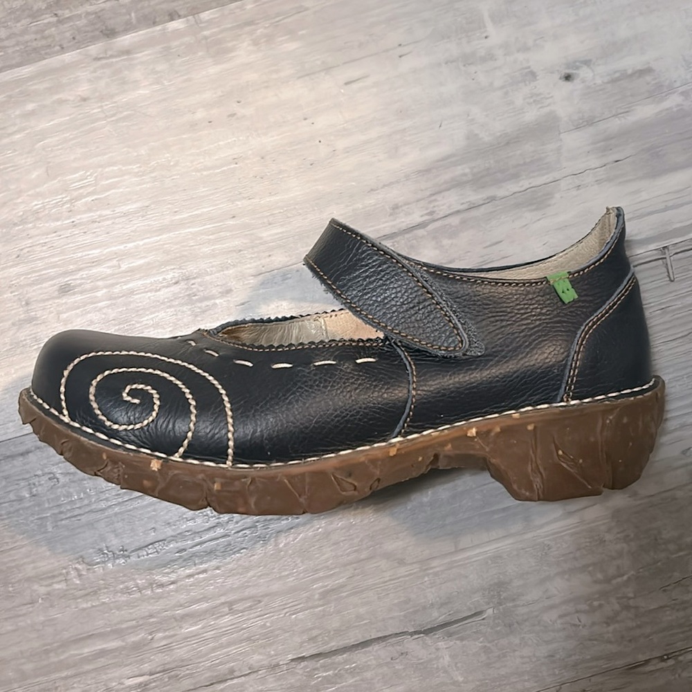 El Naturalista Yggdrasil Maryjane Shoe